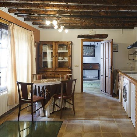 La Casa Del Tio Venancio Pension Caracenilla Buitenkant foto