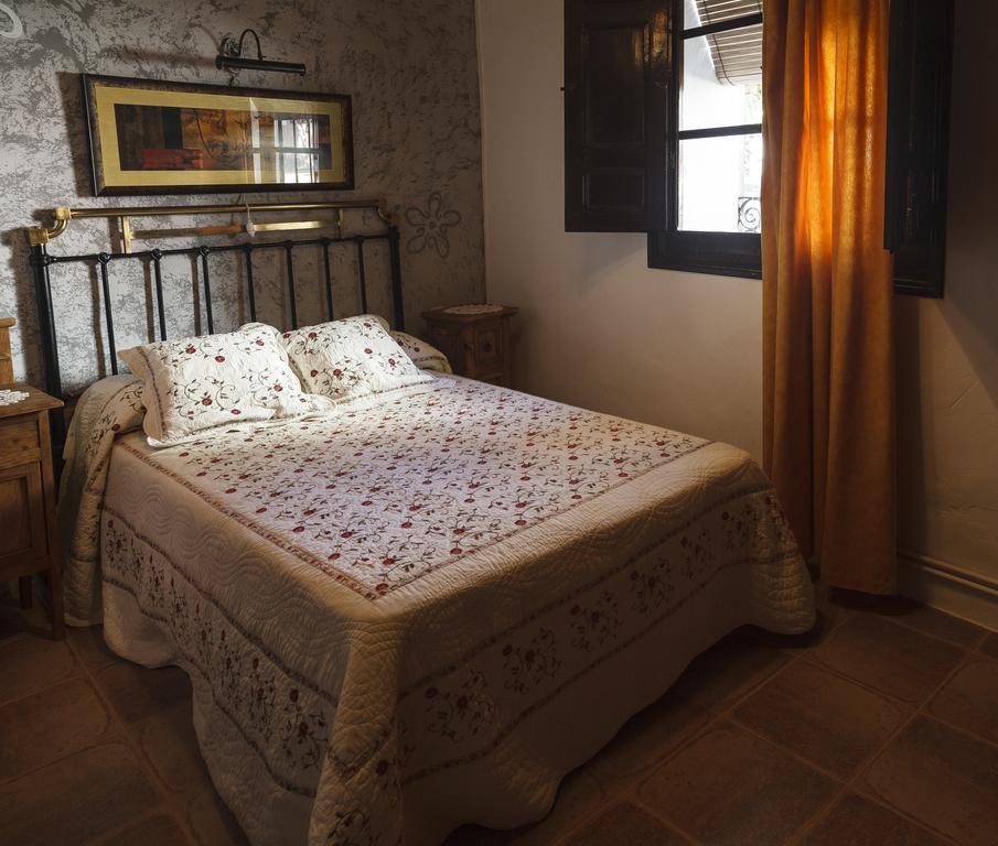 La Casa Del Tio Venancio Pension Caracenilla Kamer foto