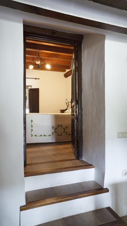La Casa Del Tio Venancio Pension Caracenilla Buitenkant foto